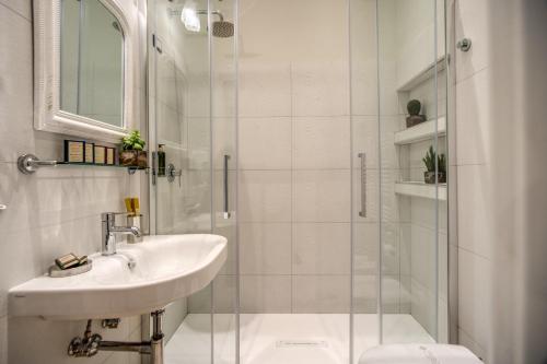 Tree Charme - image 2