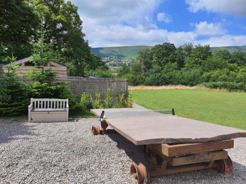 Luxury Railway carriage with own private hot tub