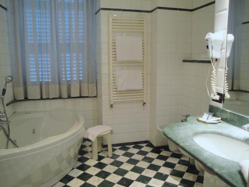 Hotel Due Mondi - image 8