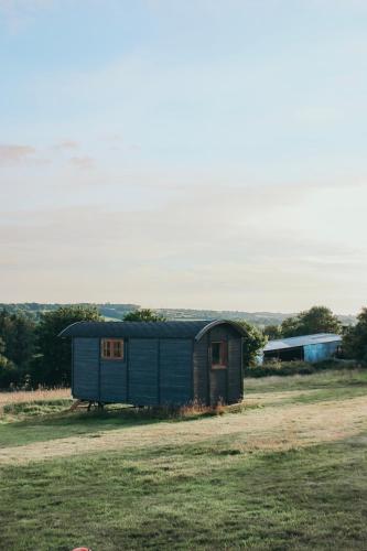 Stunning Shepherd's Hut Retreat North Devon