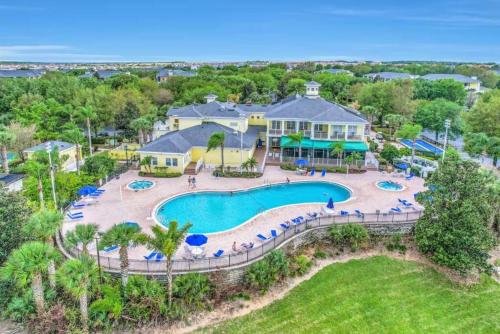 Hidden Oasis near Orlando, Disney, etc. 1
