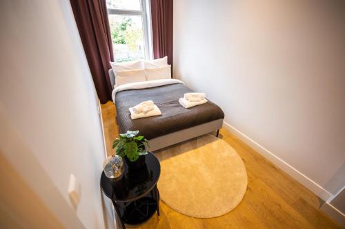  Quality 2 Bedroom Serviced Apartment 72m2 -VP2A- in Rotterdam