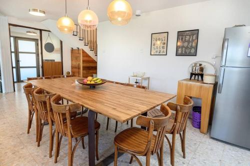 בית מול ירח in Maalot Tarshiha