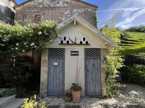 Chambre paisible dans une ancienne bâtisse rénovée - Saint-Aubin-de-Lanquais