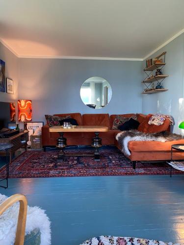 Unique and charming holiday home with fantastic sea views in Straumsbukta
