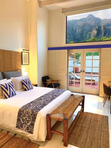 . Hotel El Ciruelo, Tepoztlán
