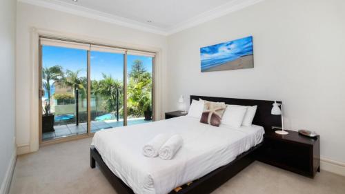 Unit 13 - 3 Bedroom Ocean View, Terrigal (photo 5)