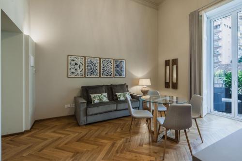 Apartment with Terrace image 9