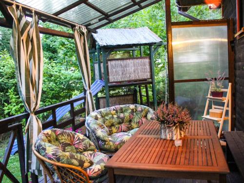 Laste mänguväljak, Garden House nad jeziorem Szelment in Udryn
