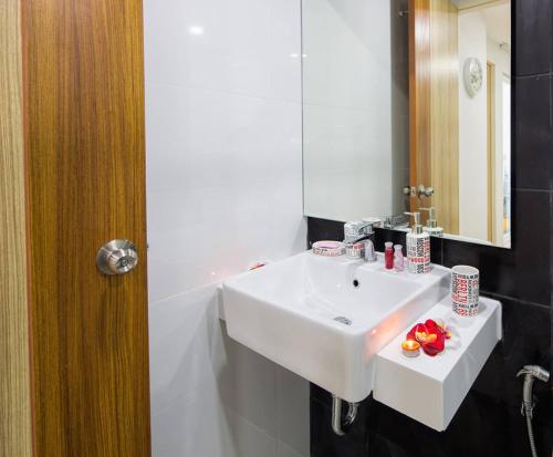 Superbe Studio avec Salle De Bain Privee Kata Beach Phuket Phuket - 화장실