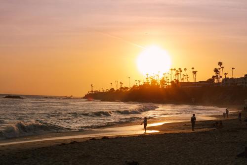 Sonder La Ensenada in Laguna Beach (CA)