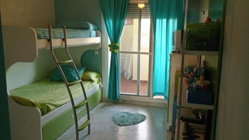Apartment with Sea View room in Holidays2Torrequebrada Sea view Front beach pool