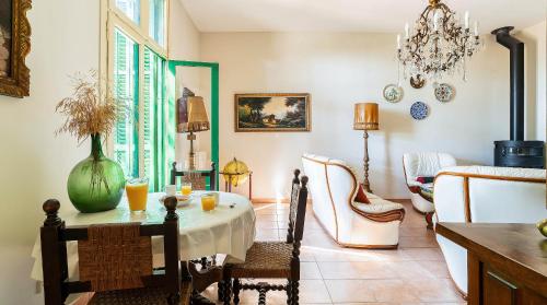 Casa Can Roura in Vilassar de Dalt