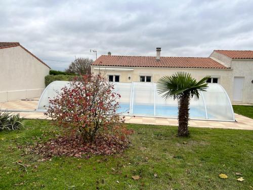 Villa de 3 chambres avec piscine privee jardin clos et wifi a Saint Froult a 1 km de la plageB