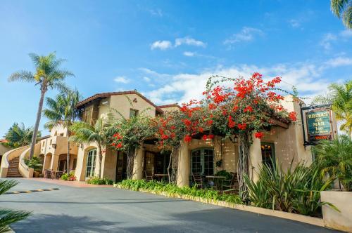 Brisas Del Mar Inn at the Beach