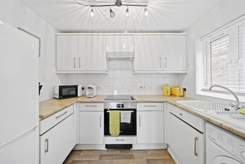 Picture of Modern 1 Bed Apartment Near Middlesex Uni In Hendon