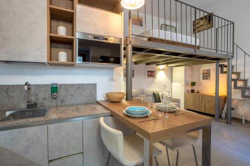Loft Milano Marghera - Tap to explore photos