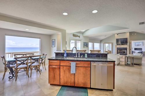Coastal Retreat with Deck and Ponte Vedra Beach Access in South Ponte Vedra Beach, USA