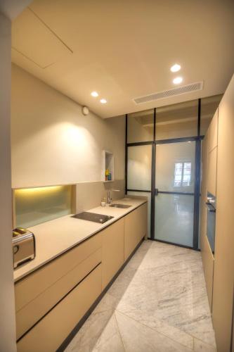 Charming & traditional flat in city center ESCH1-2, Валетта (фото 7)