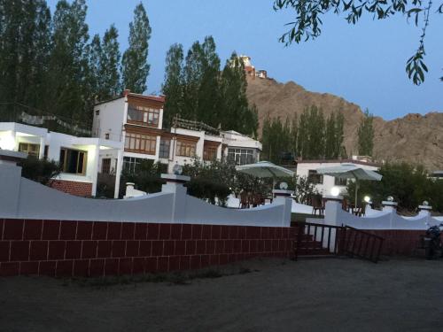 Ladakh Kingdom, Leh