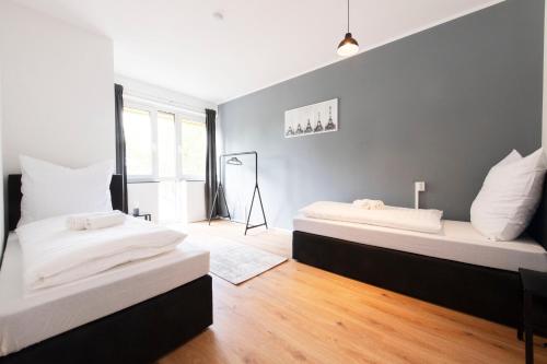 Working Loft Emmerich - 8 box spring beds in Emmerich, Deutschland