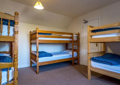 6-Bed Mixed Dormitory Room