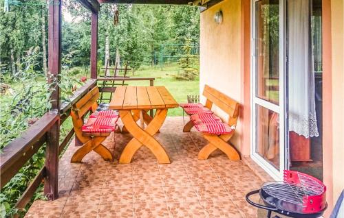 Viesnīcas āriene, Stunning Home In Golubie With Wifi in Sikorzina