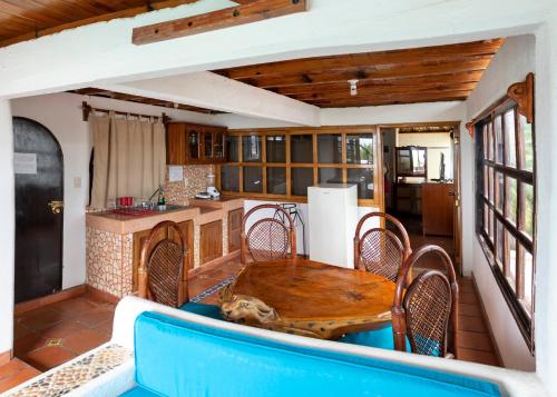 Hotel y Bungalows Acuario in Puerto Escondido