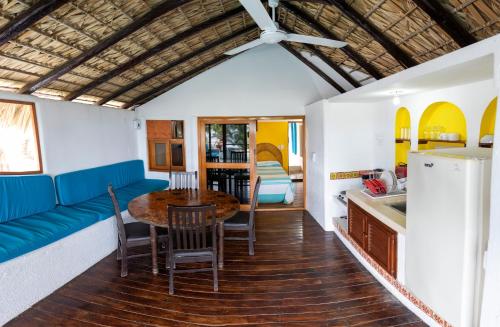 Hotel y Bungalows Acuario in Puerto Escondido