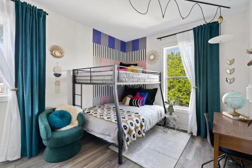 The Bentley Condotel, Heart of Walkers Point with Garage, Yard in Milwaukee, USA