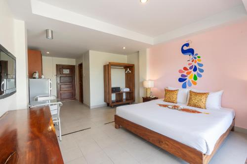 Standard Double Room image 8
