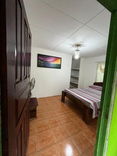 Cabinas Rhode island – Cahuita