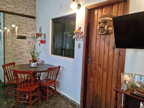 公用交誼廳/視聽室, Hostal Jardín de Luque (Hostal Jardin de Luque) in 聖洛倫索海灘