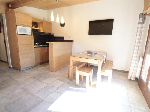 Appartement Les Carroz d'Arâches, 2 pièces, 4 personnes - FR-1-572-259