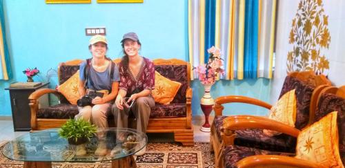 GHODELA NIWAS in สามท