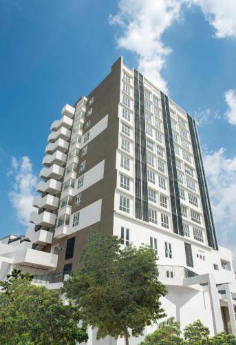 The Signature Serviced Suites Puchong