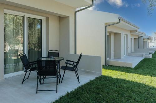 Olvion Suites - Ραχώνι