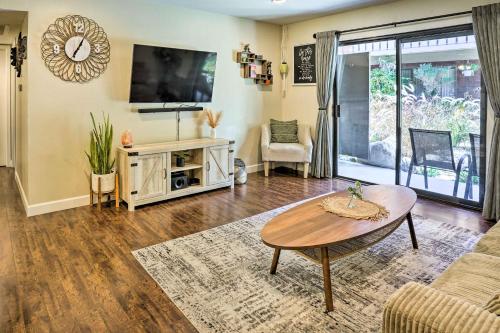 Stylish Dana Point Getaway 1 Mi to Beach!