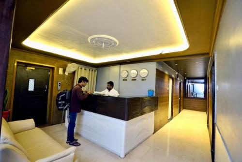 Hotel Sai Palace photo