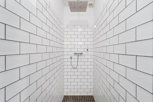 Großes Apartment im Kiez - image 7