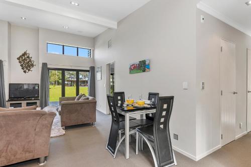 Tutukaka Treat - Wellingtons Bay Holiday Home Tutukaka Treat - Wellingtons Bay Holiday Home