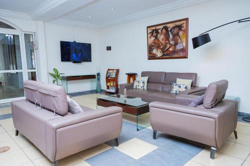 HOTEL HIBISCUS BLVD TRIOMPHAL in Libreville
