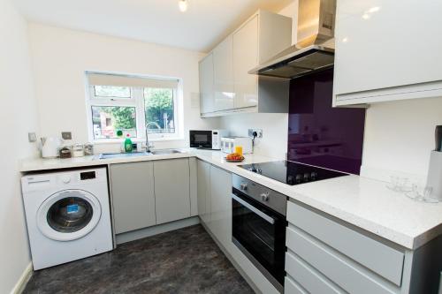 Picture of K Suites - Flat 114 Fulbridge Road