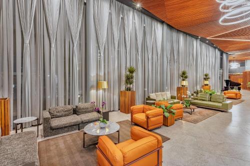 ردهة, Alisa Hotel Tema in ساكومونو