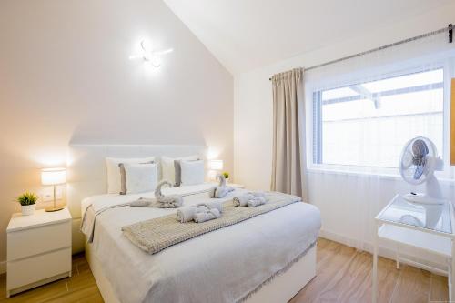 Bright & Stylish Apartment in Chipeque, Los Cristianos
