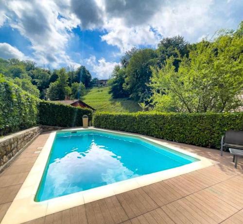Lodge Villa in Mendrisio con piscina - Accommodation - Mendrisio