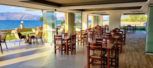 Sunny Bay - image 4