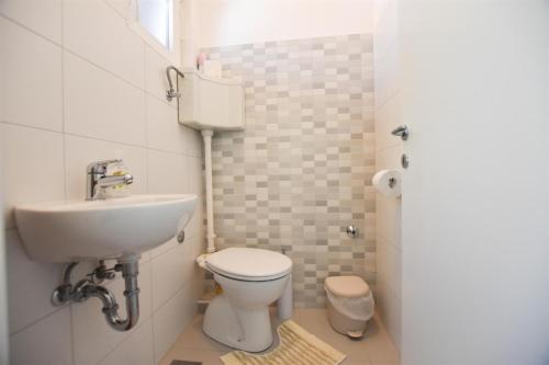 Apartment Bene - image 8