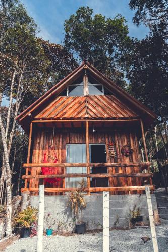 Cabana incrível c/ jacuzzi, Águas Mornas - SC