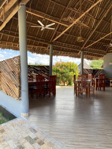 Mapeni Lodge in Kibaha
